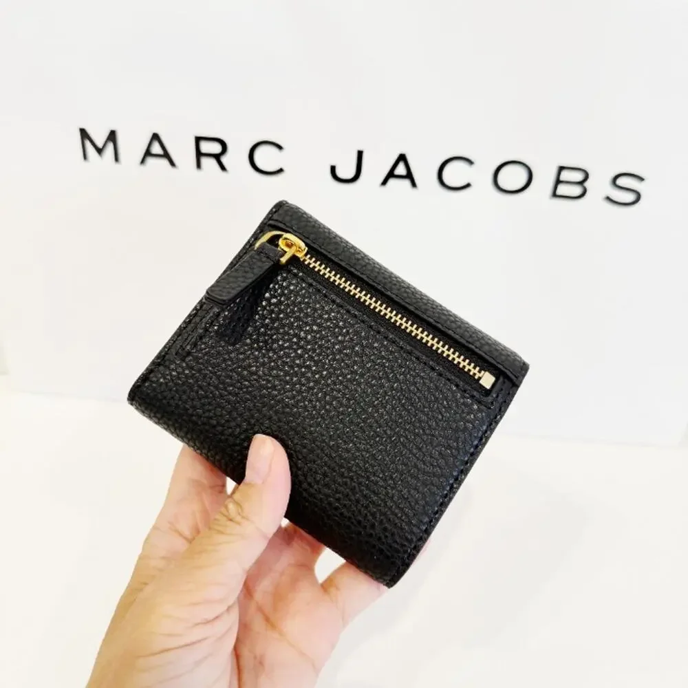 Marc Jacobs pebbled leather